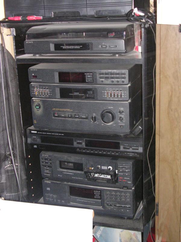 equipo-musica.jpg